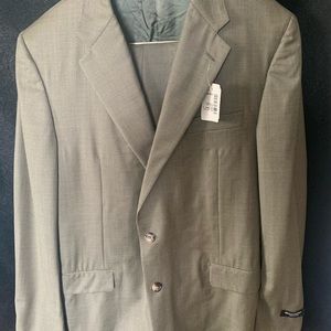 NWT beautiful suit